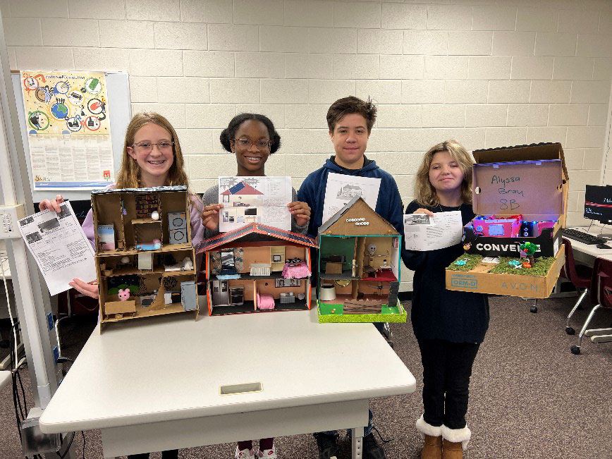 Osborne MS students with Smart House projects
